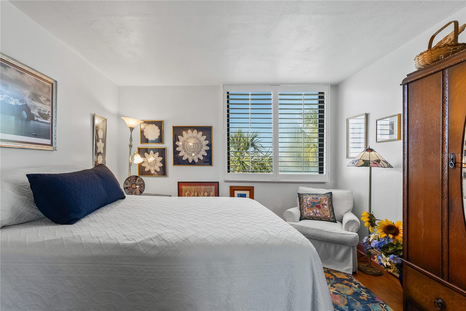 ISLAND POINT 1 CONDO - Residential Lease