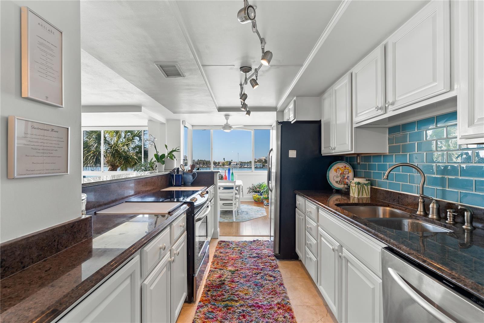 ISLAND POINT 1 CONDO - Residential Lease