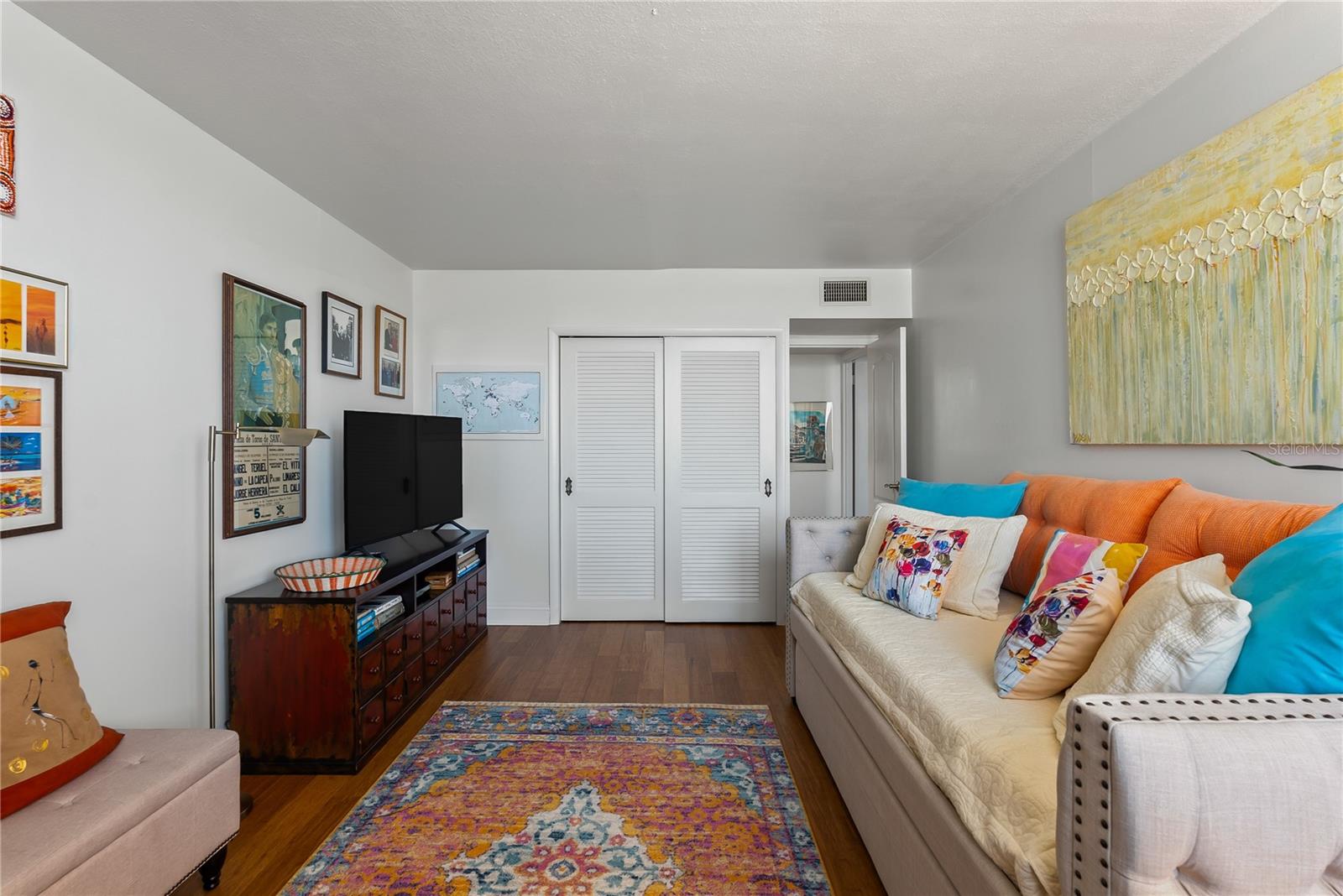 ISLAND POINT 1 CONDO - Residential Lease