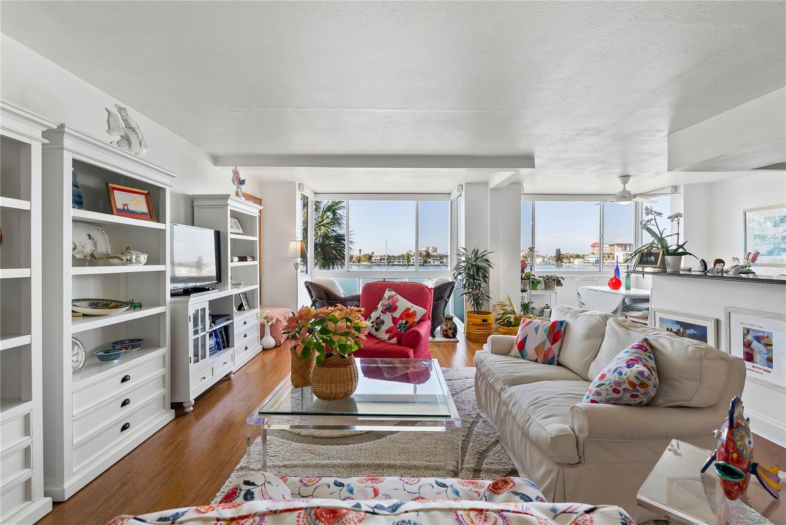 ISLAND POINT 1 CONDO - Residential Lease