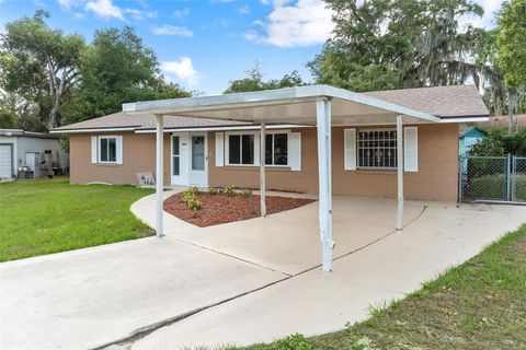 Tiny photo for 803 Carol Court, Tavares, FL 32778 (MLS # G5112392)
