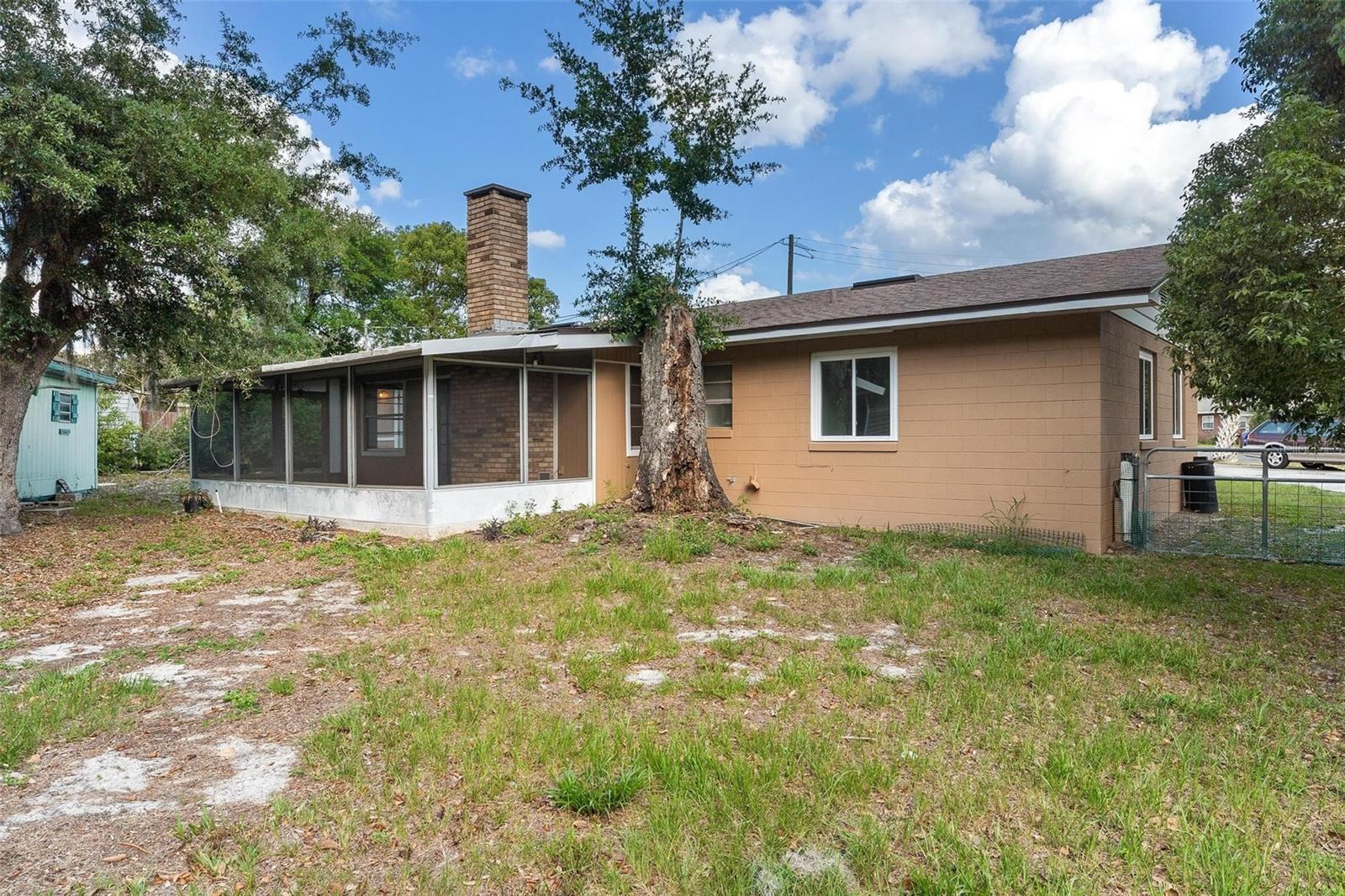 DERK BRONS - Residential