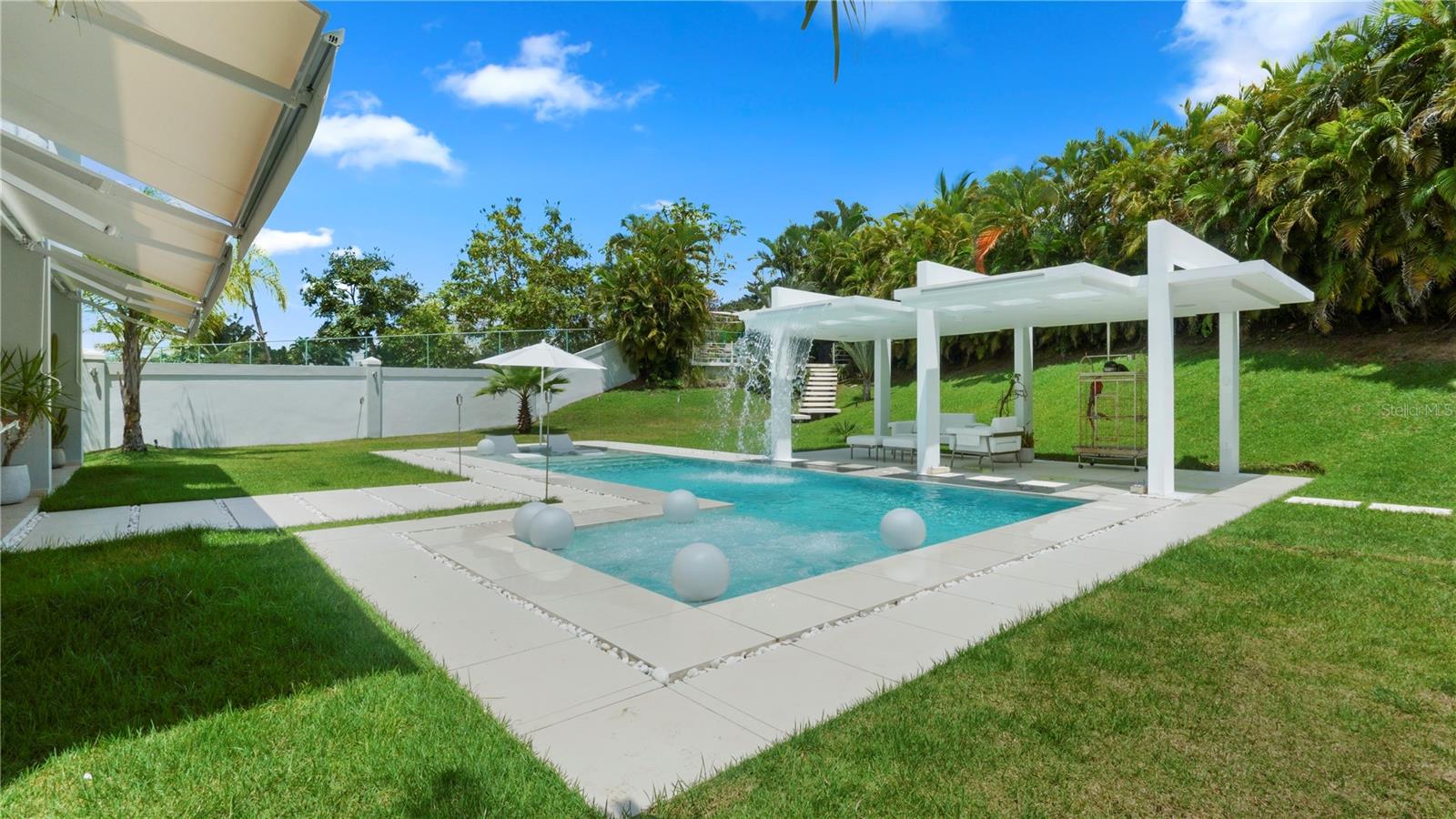 CAGUAS REAL HOME RESORT - Residential