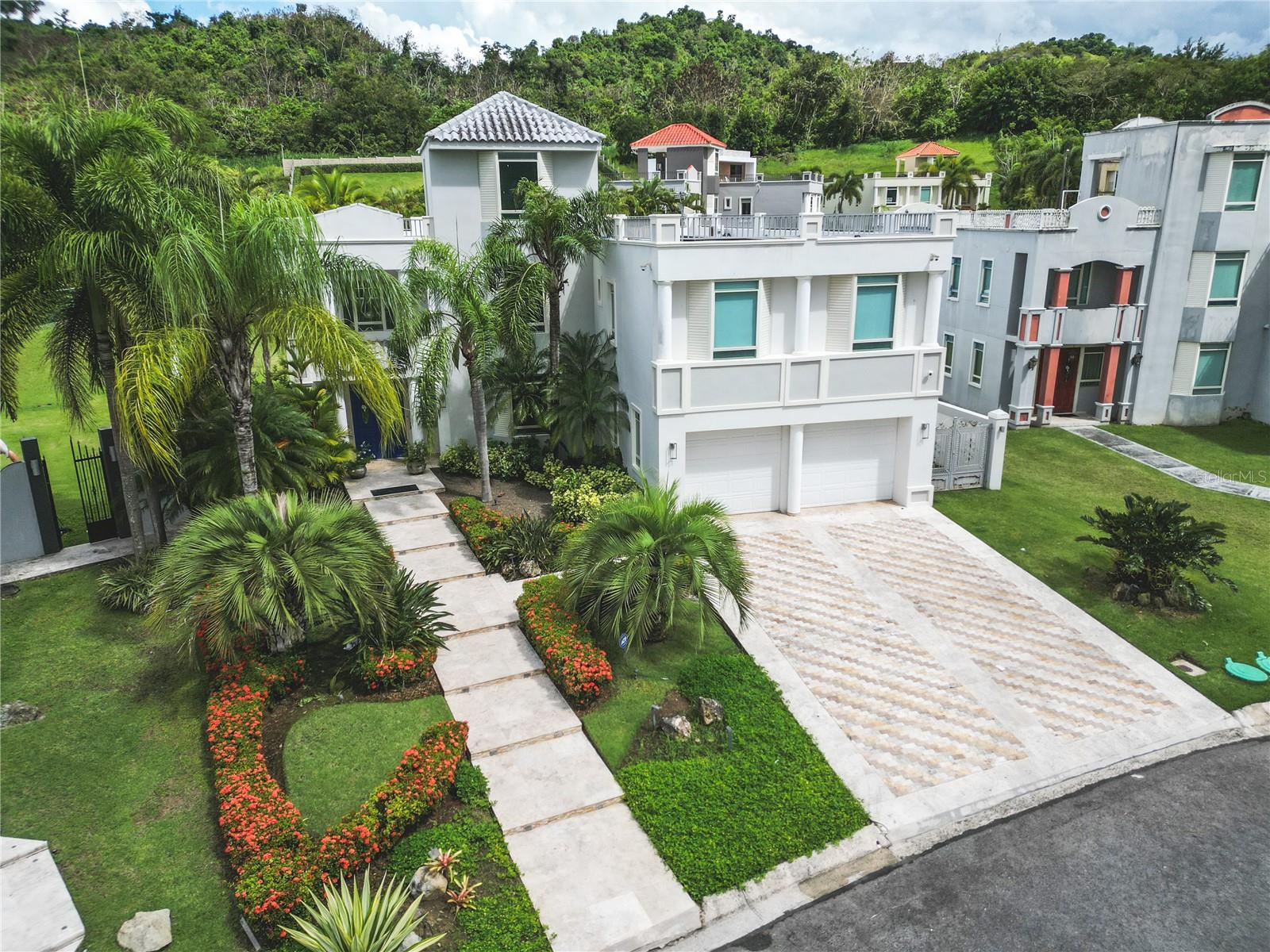 CAGUAS REAL HOME RESORT - Residential