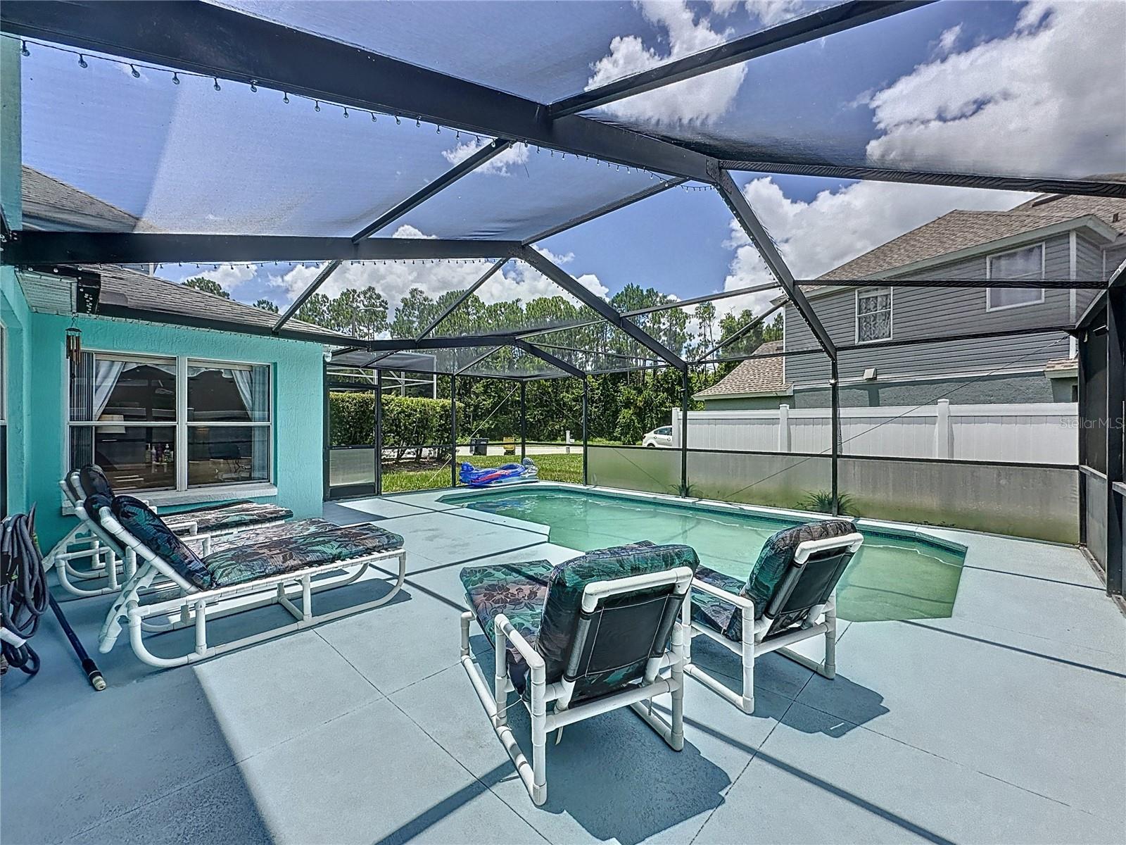 336 HOLLINGSHEAD LOOP