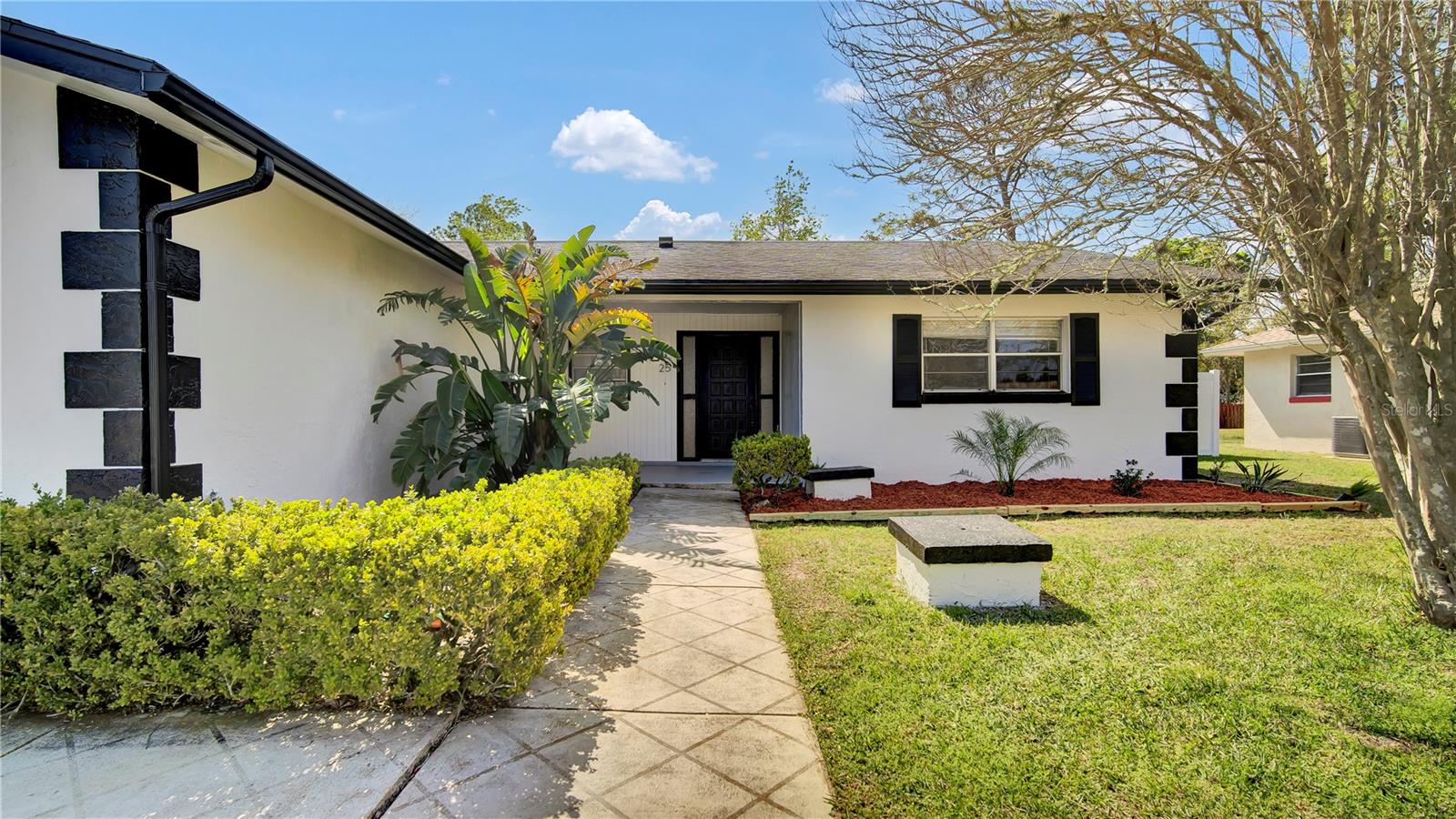 25 BLAINE DRIVE