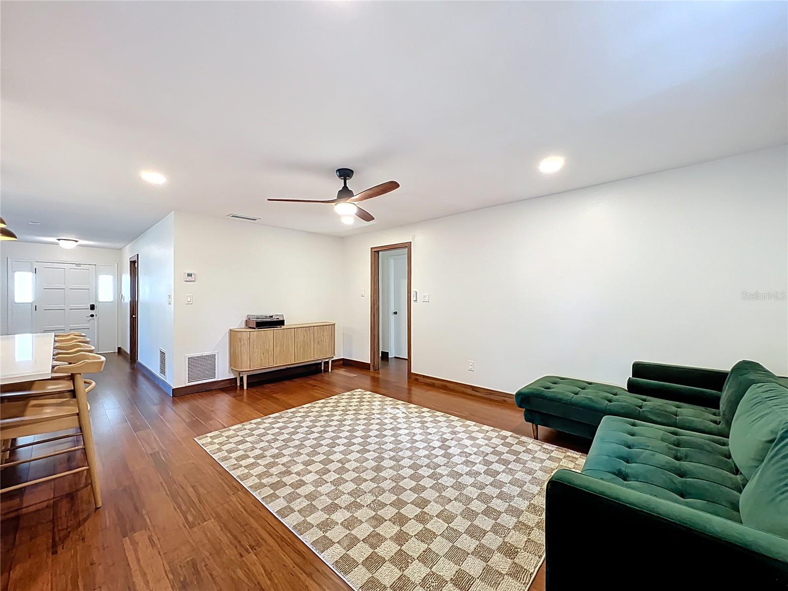 WRENWOOD UNIT 3 4TH ADD - Residential