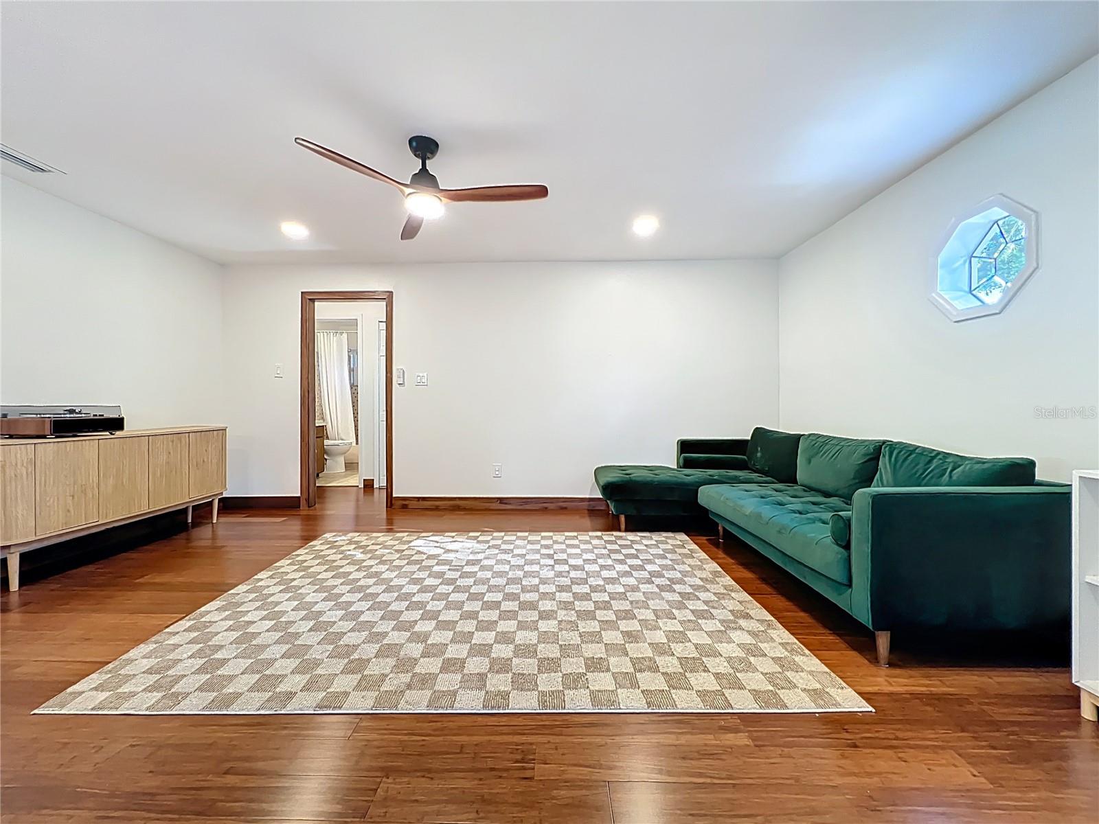 WRENWOOD UNIT 3 4TH ADD - Residential