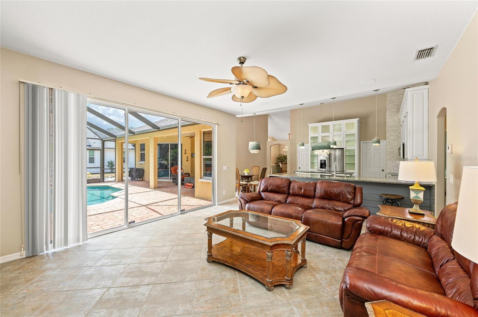 COUNTRY CREEK PH I - Residential