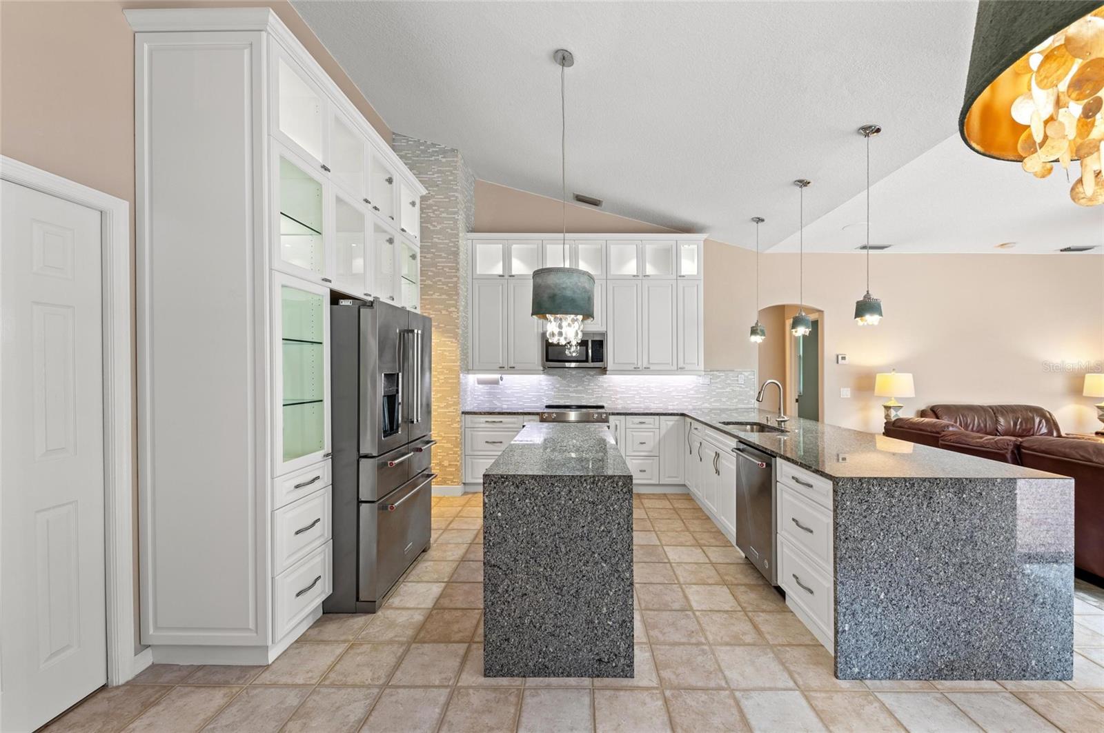COUNTRY CREEK PH I - Residential