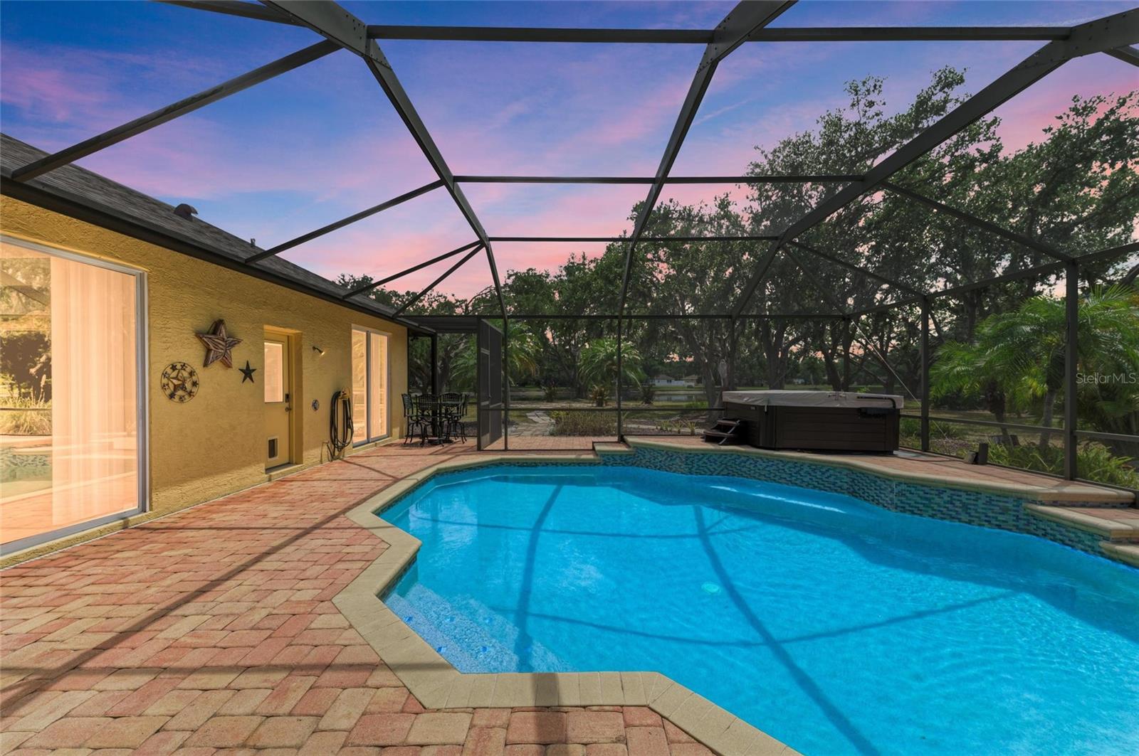 COUNTRY CREEK PH I - Residential