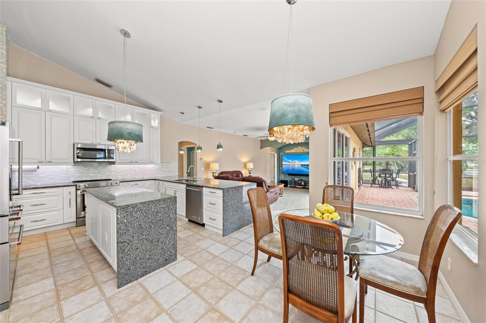 COUNTRY CREEK PH I - Residential