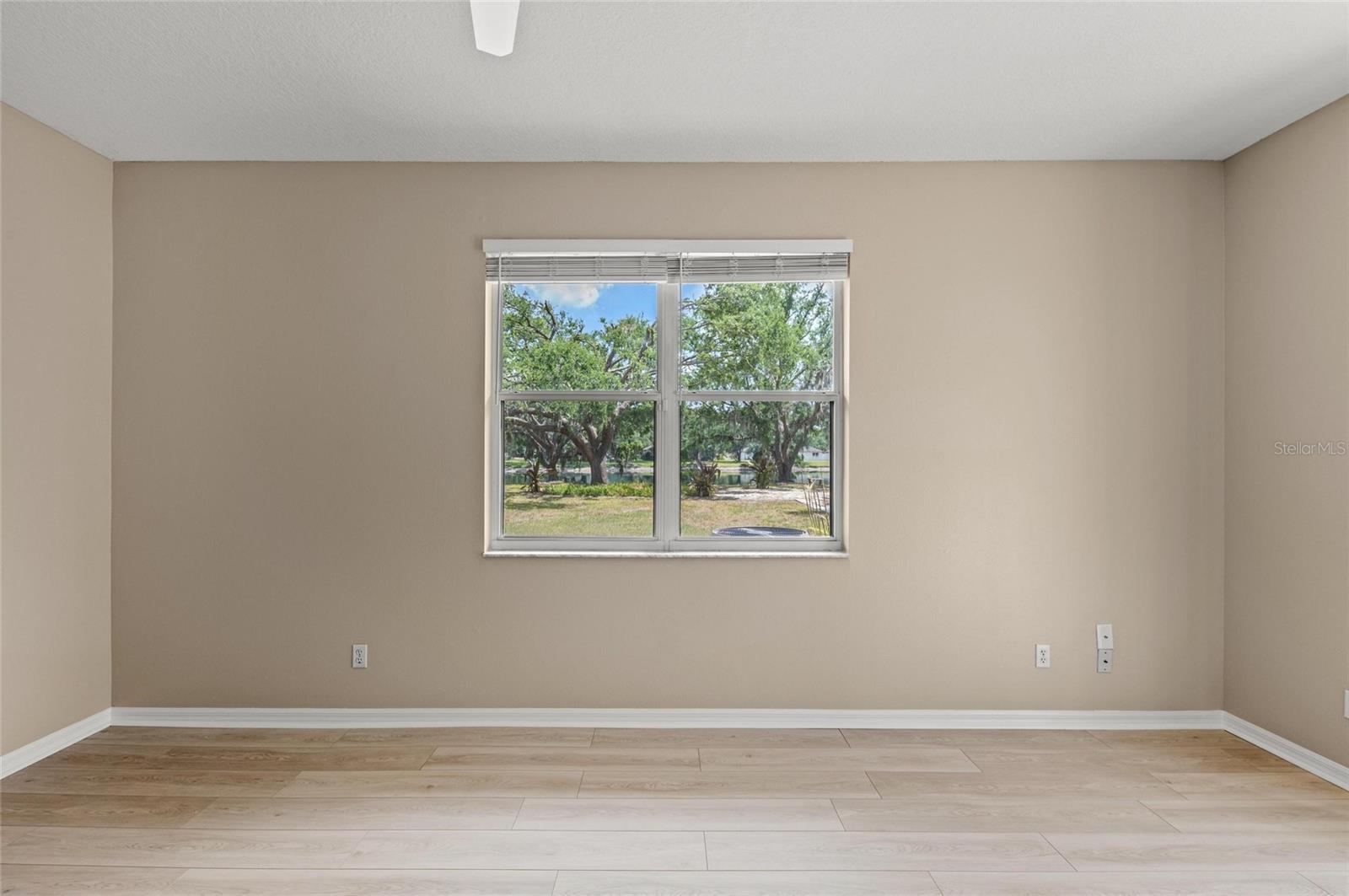 COUNTRY CREEK PH I - Residential