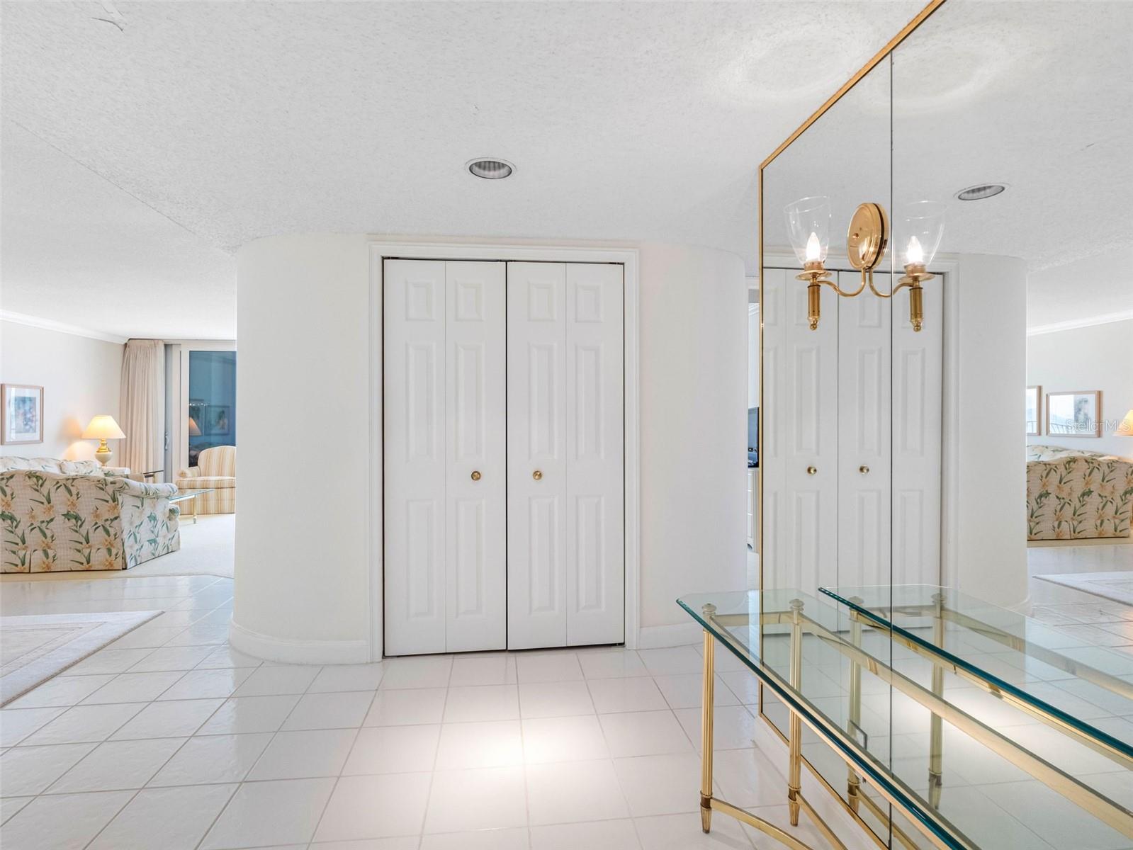 1400 GULF BOULEVARD 511