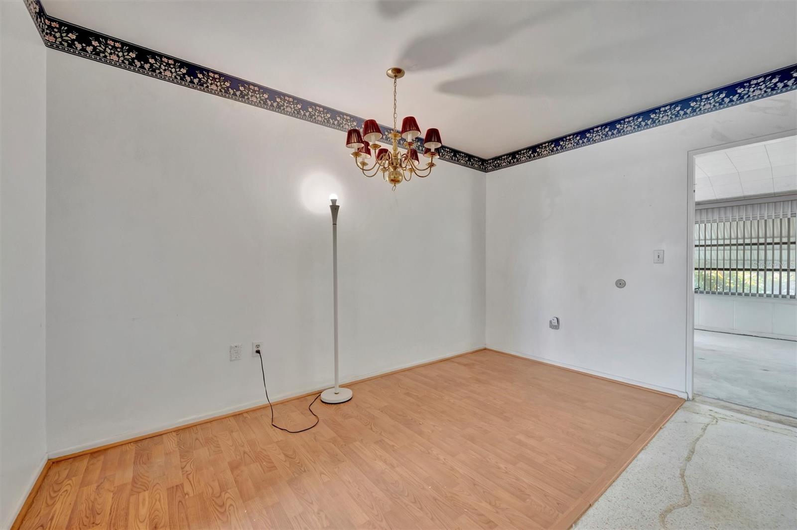 DEL WEBBS SUN CITY FLORIDA UN - Residential