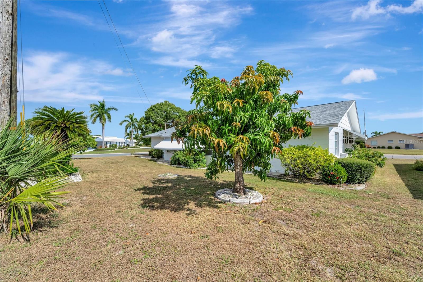 DEL WEBBS SUN CITY FLORIDA UN - Residential