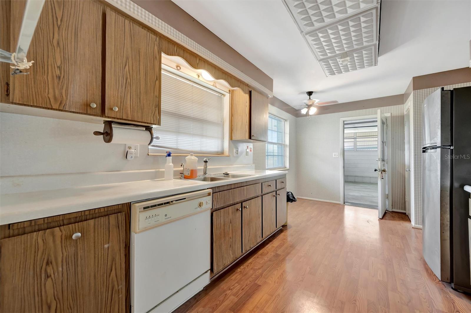 DEL WEBBS SUN CITY FLORIDA UN - Residential