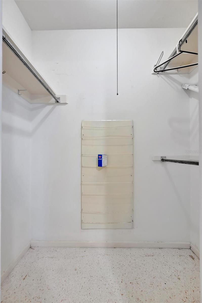 DEL WEBBS SUN CITY FLORIDA UN - Residential