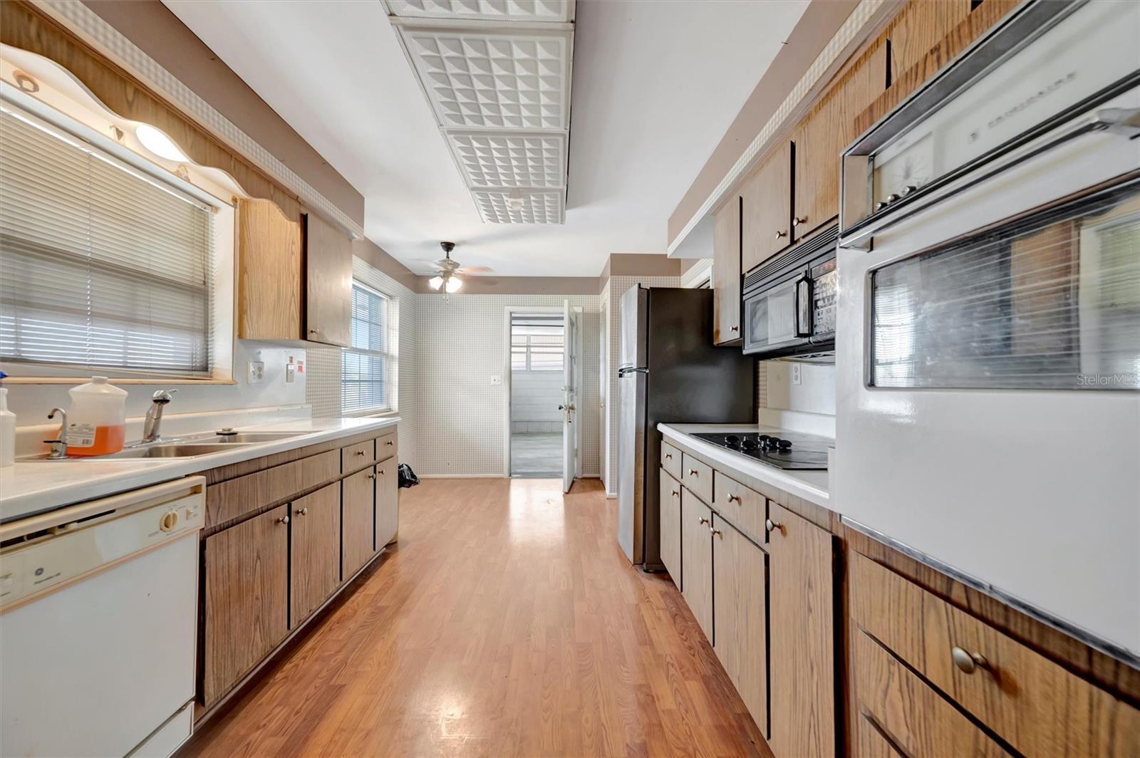 DEL WEBBS SUN CITY FLORIDA UN - Residential