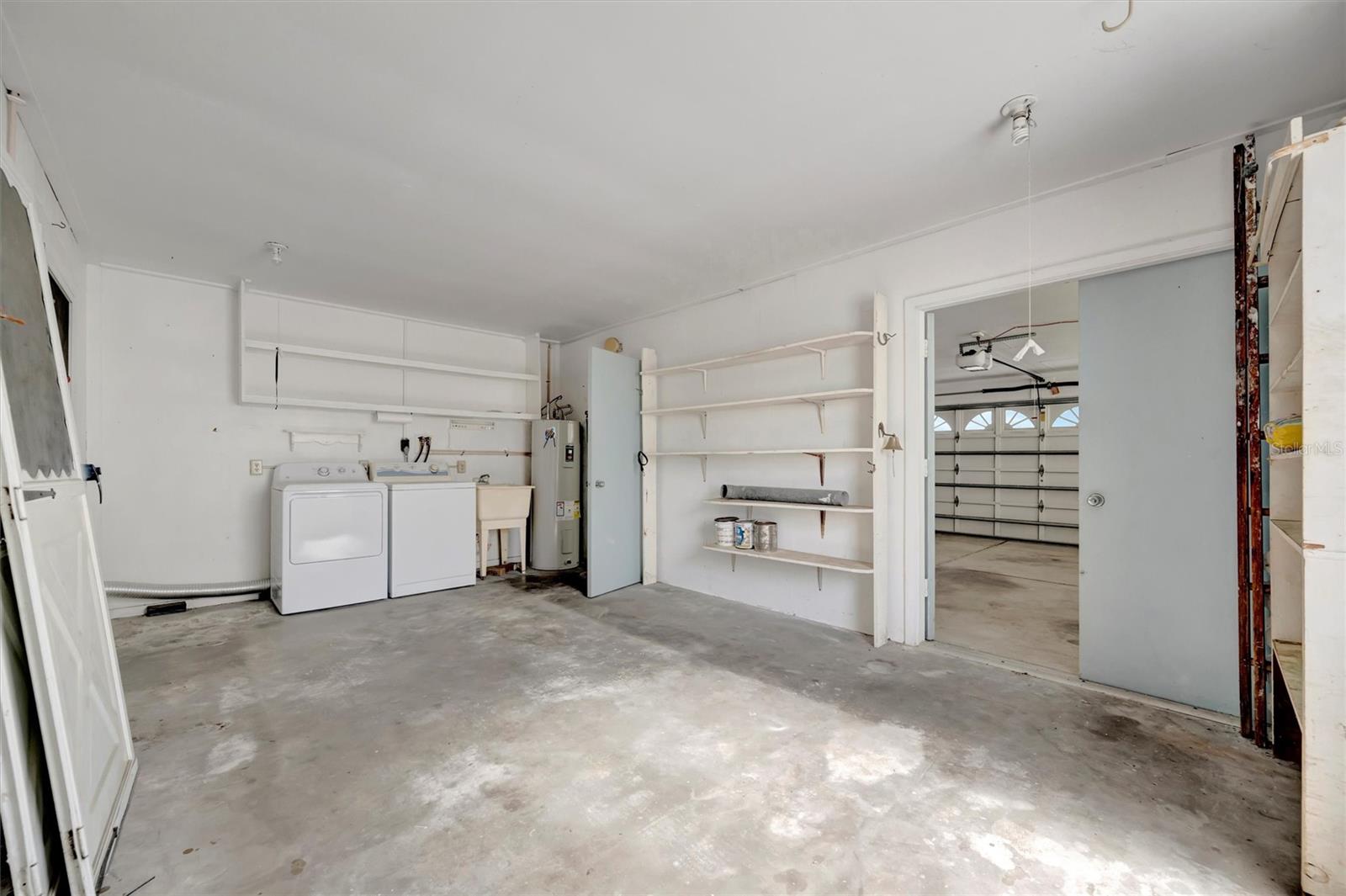 DEL WEBBS SUN CITY FLORIDA UN - Residential