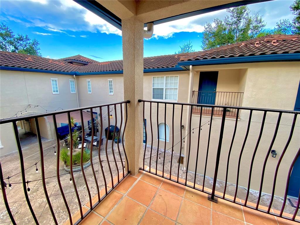 VILLAS/LK IVANHOE - Residential Lease