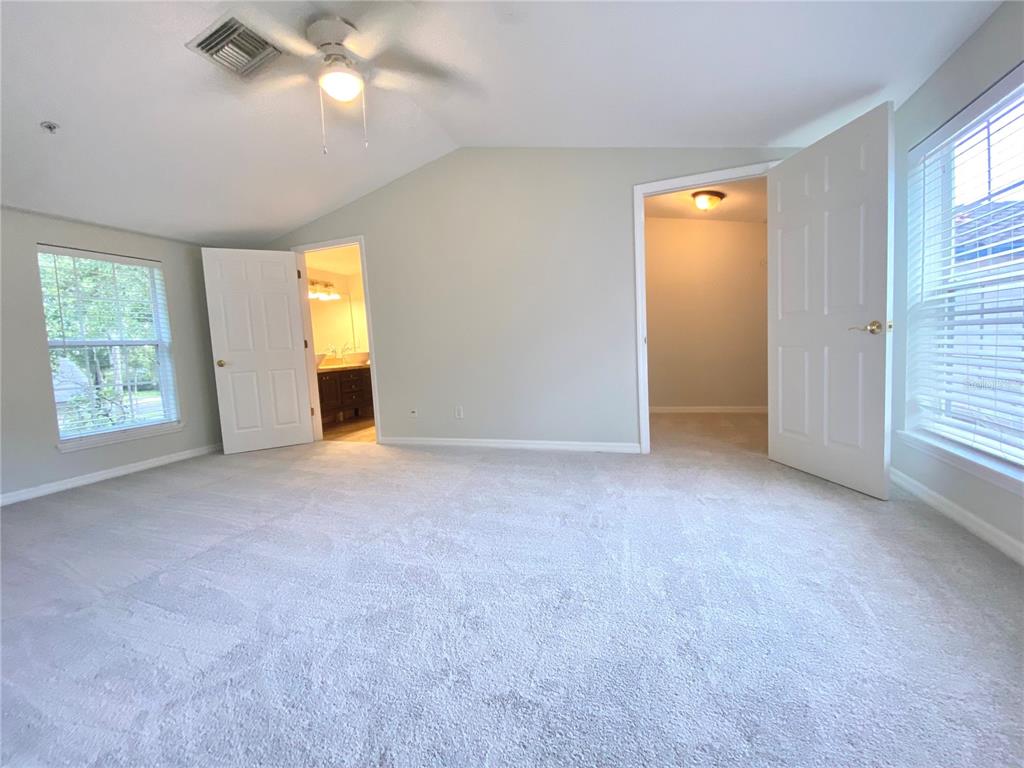 VILLAS/LK IVANHOE - Residential Lease