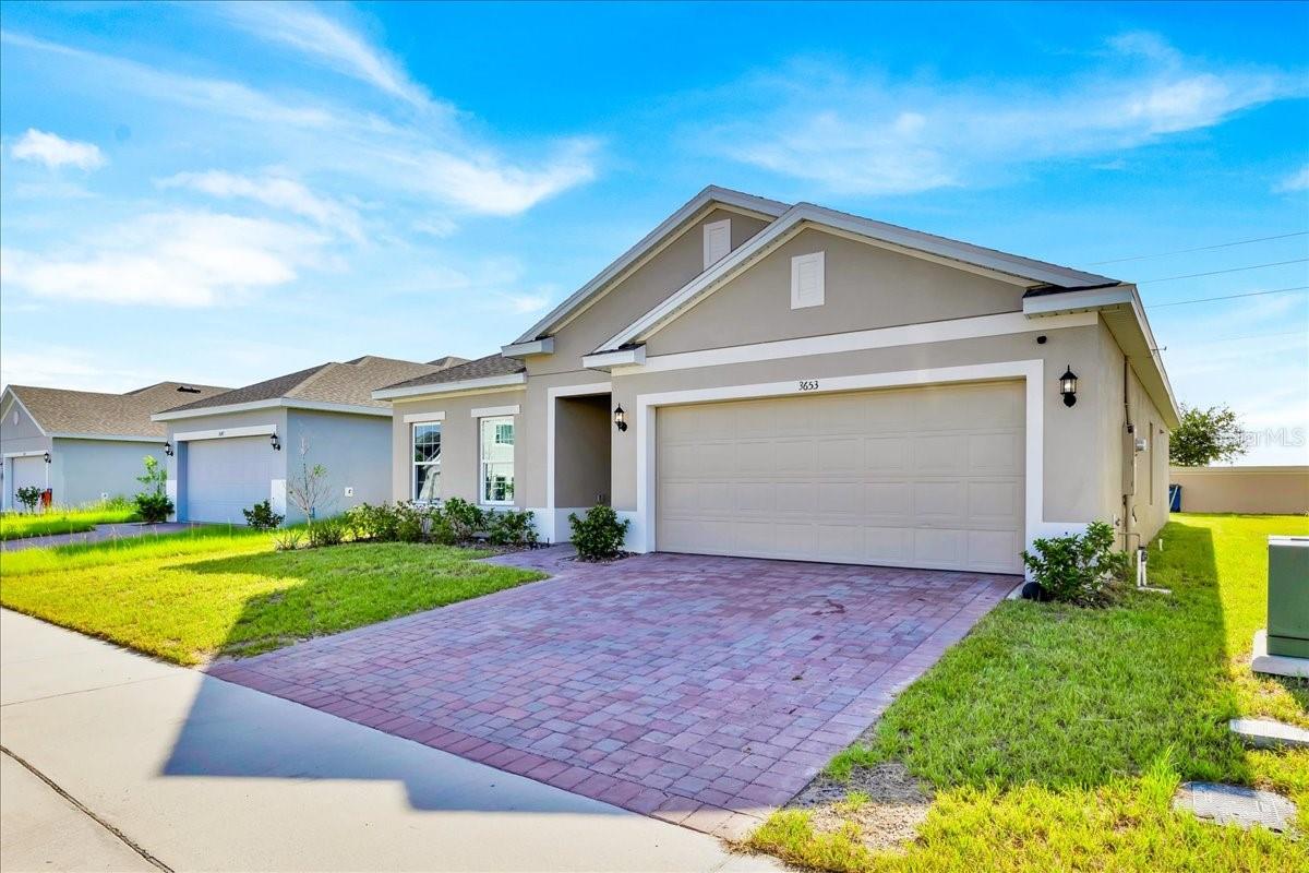 3653 YARIAN DRIVE