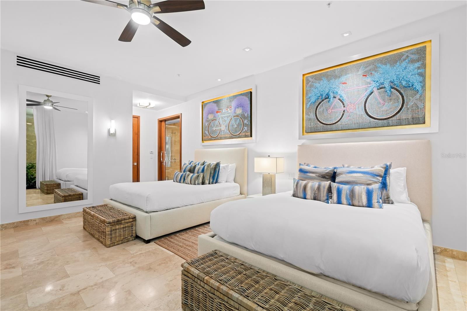 WEST BEACH RESIDENCES - Residential