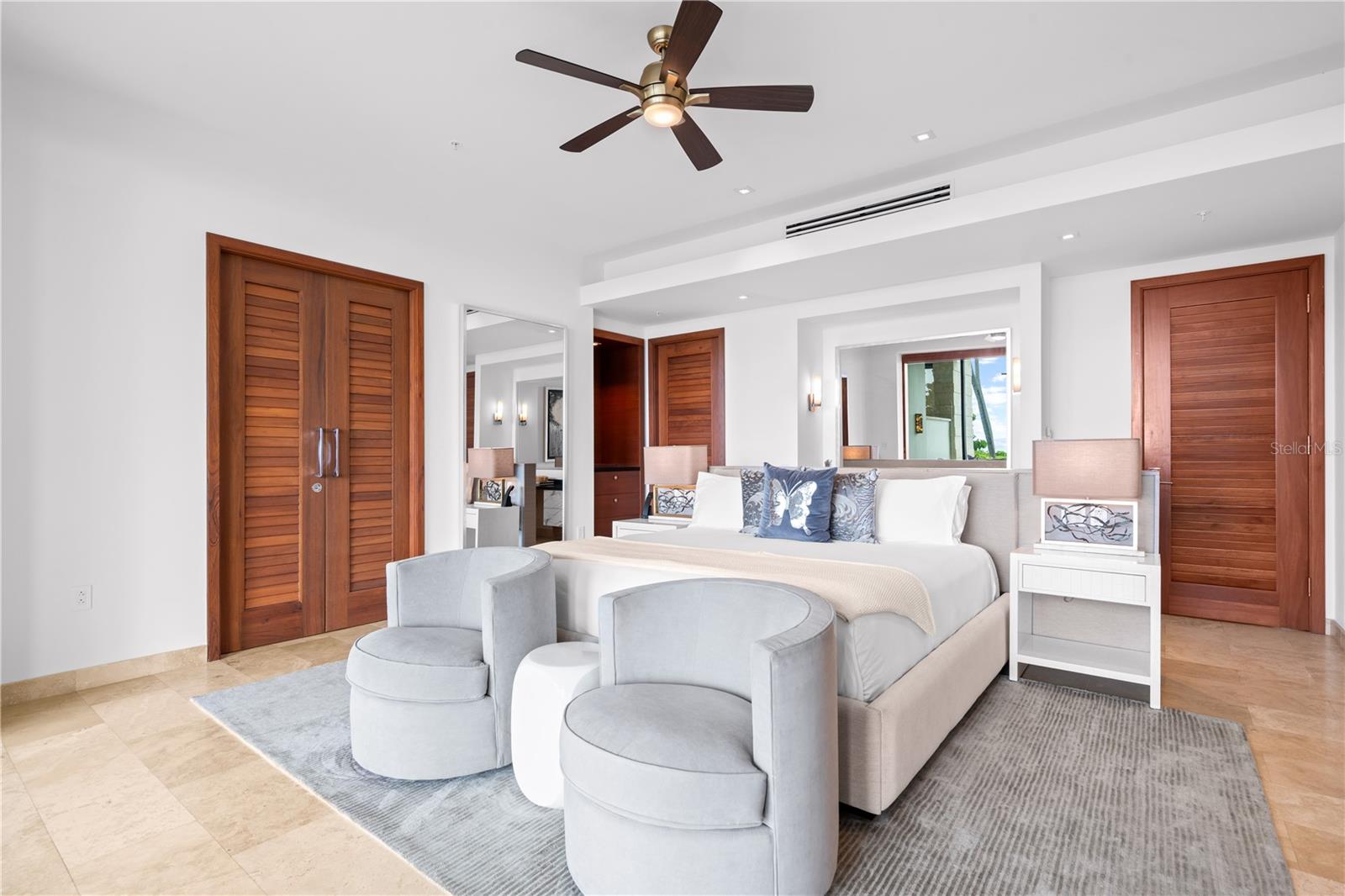 WEST BEACH RESIDENCES - Residential