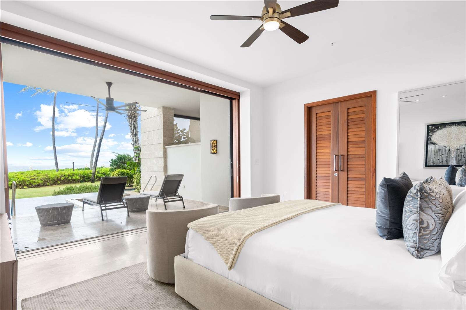 WEST BEACH RESIDENCES - Residential