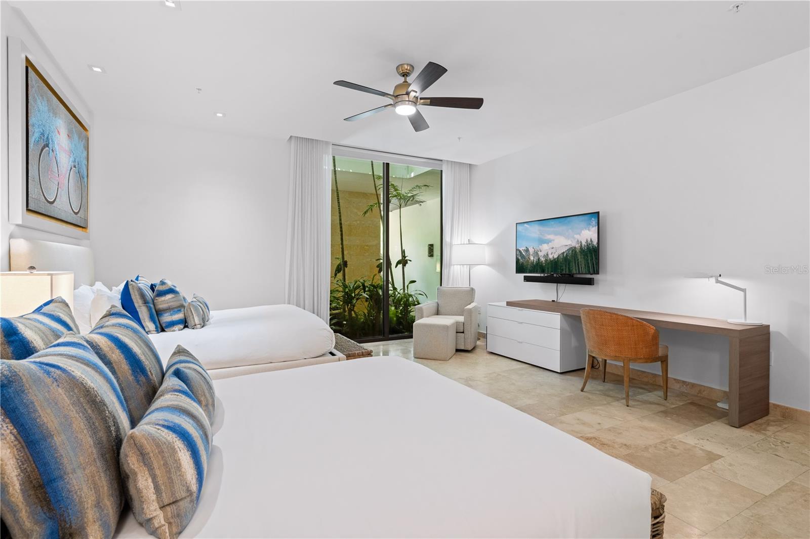 WEST BEACH RESIDENCES - Residential