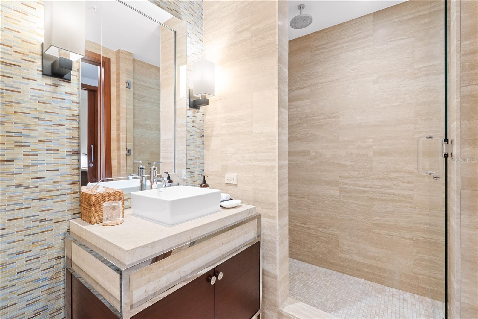 WEST BEACH RESIDENCES - Residential