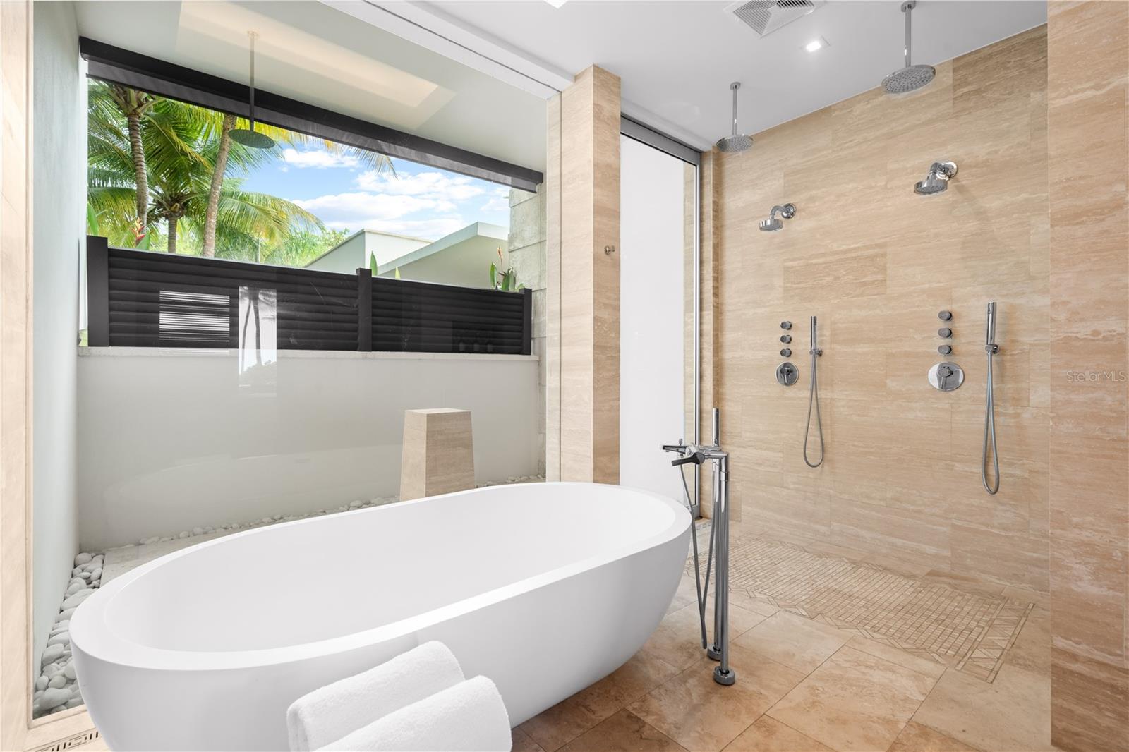 WEST BEACH RESIDENCES - Residential