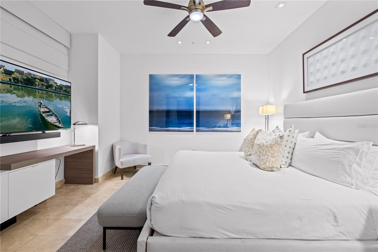 WEST BEACH RESIDENCES - Residential