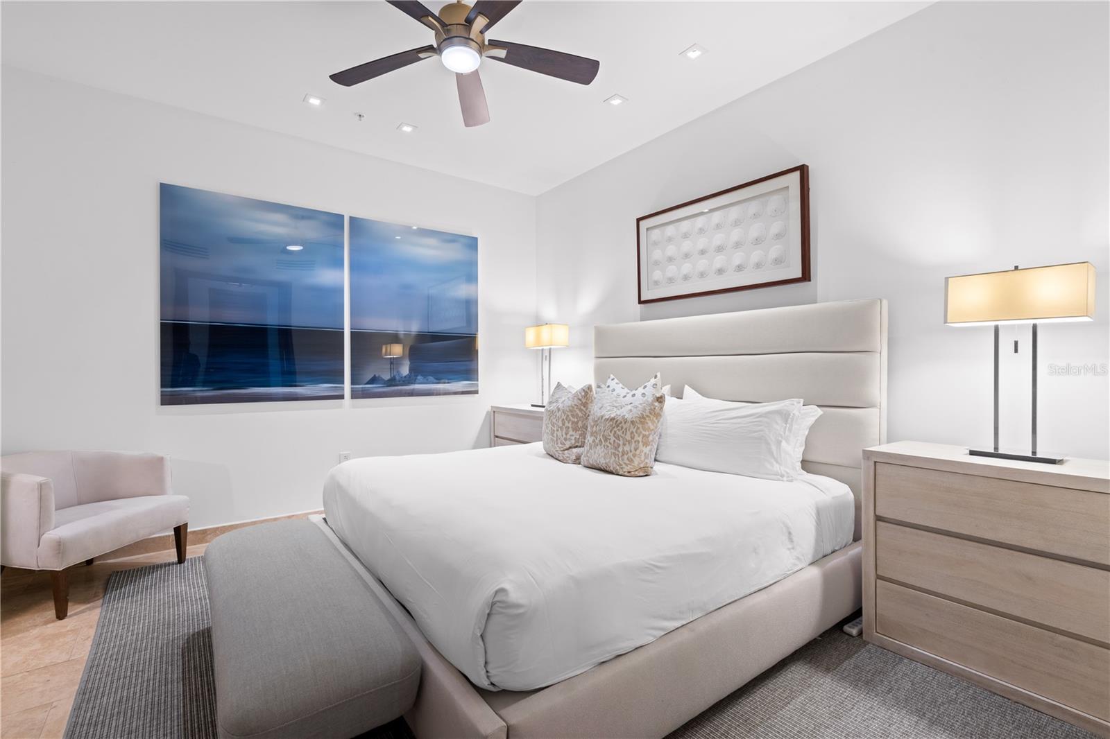 WEST BEACH RESIDENCES - Residential