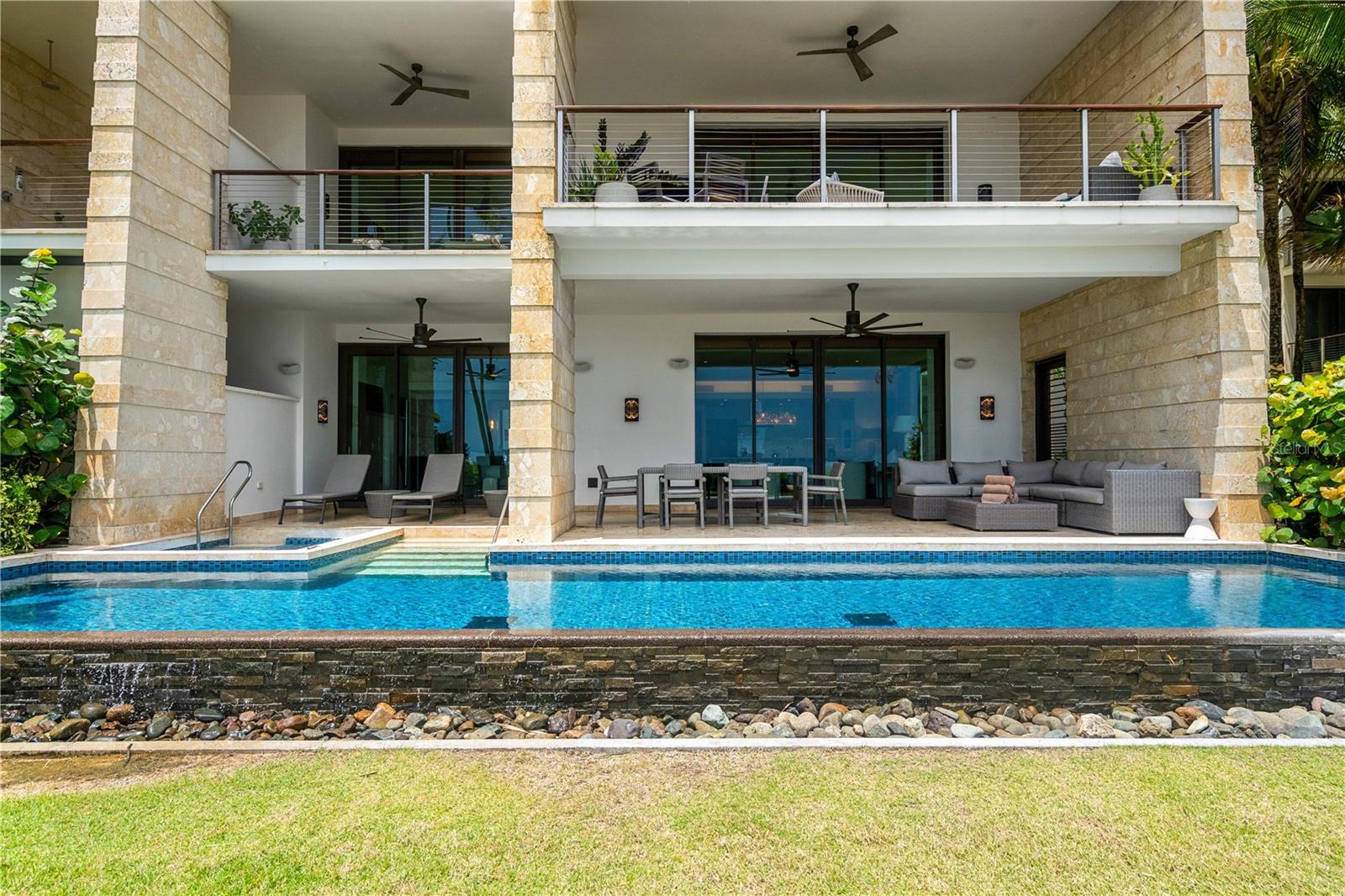 WEST BEACH RESIDENCES - Residential