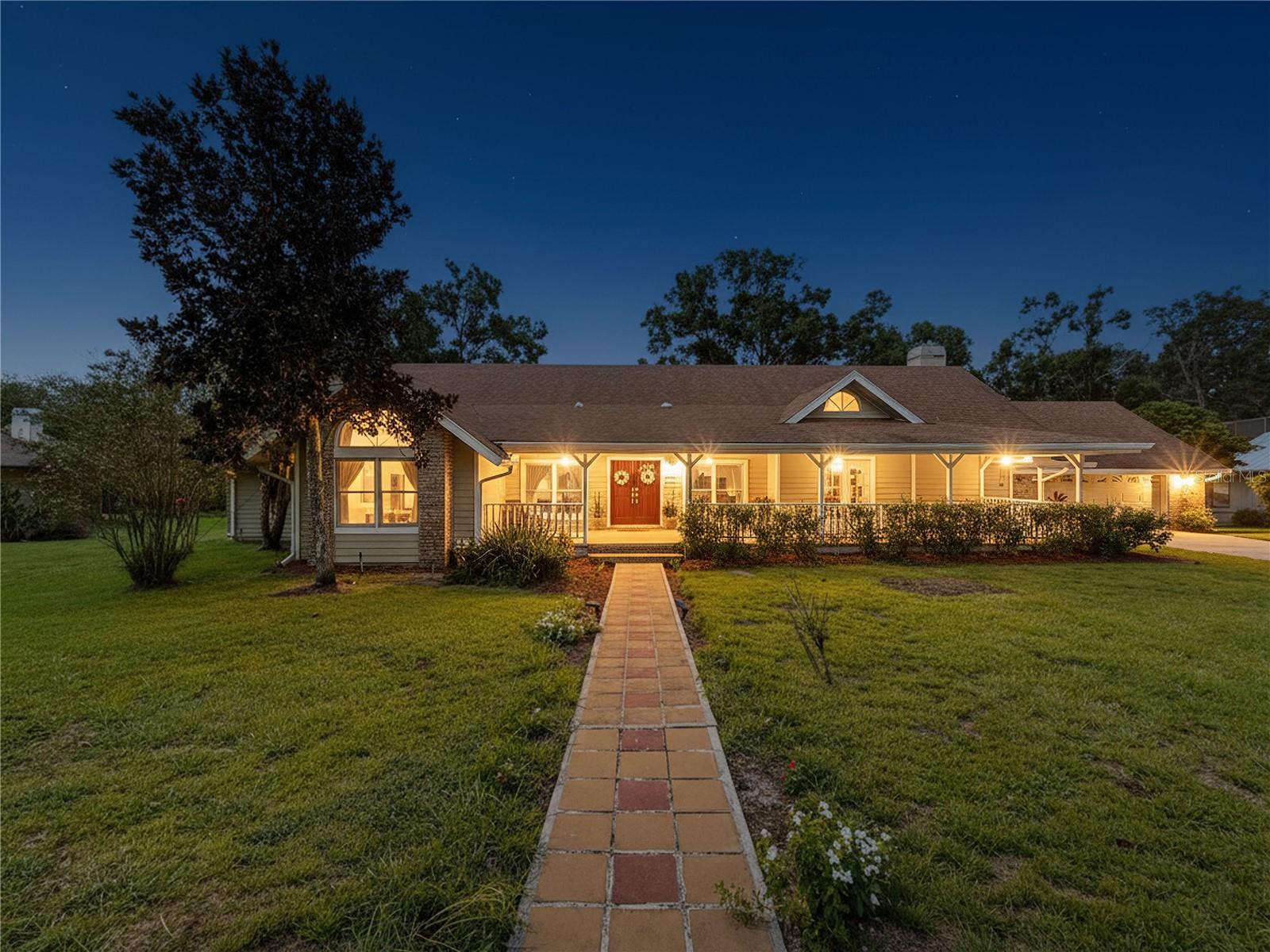 RIVERSIDE - Residential