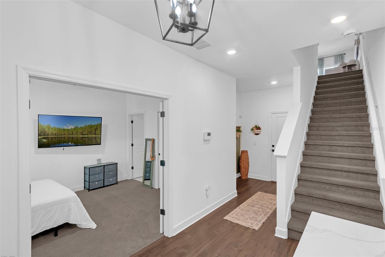 SEMINOLE CROSSING TWNHMS - Residential