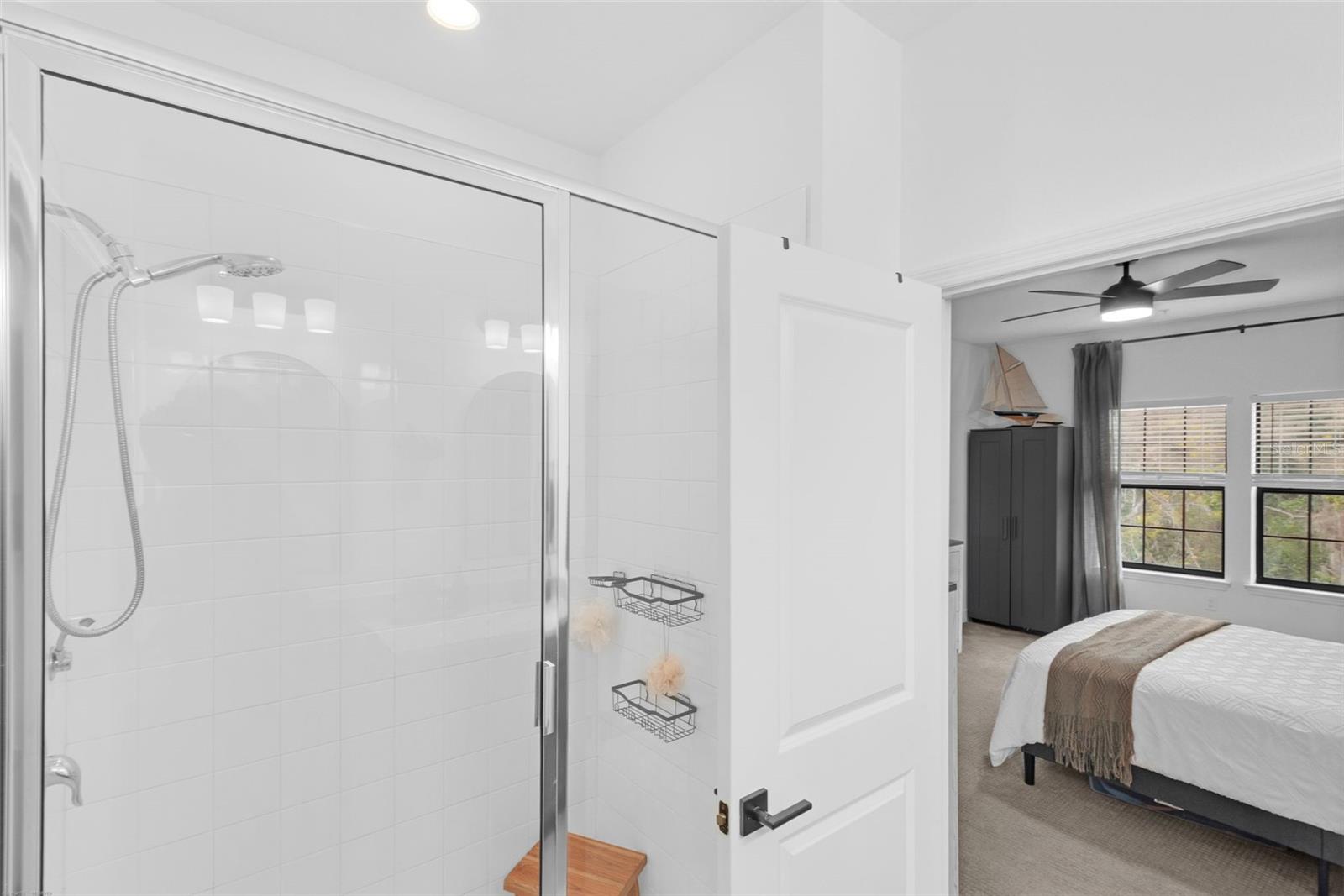 SEMINOLE CROSSING TWNHMS - Residential