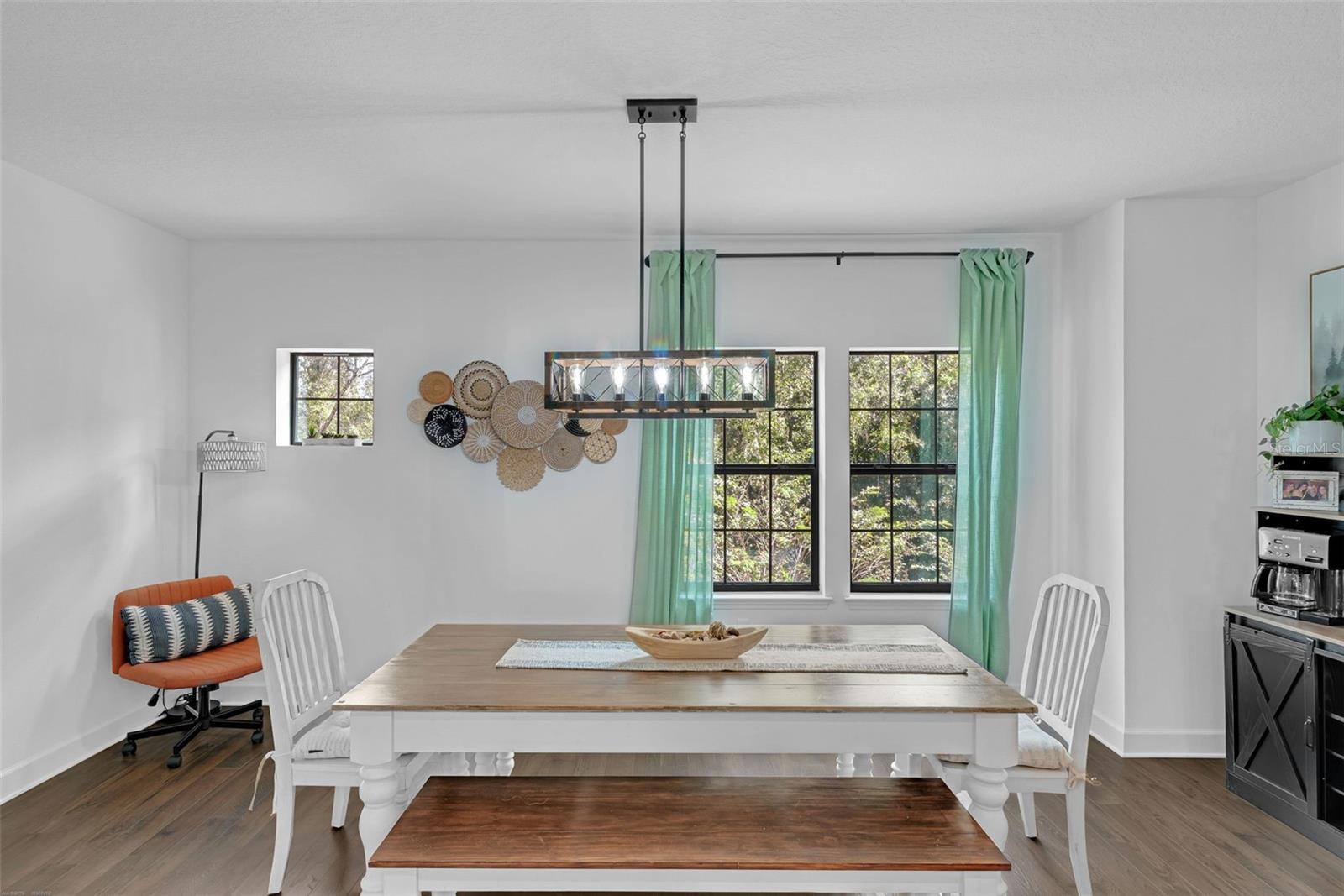 SEMINOLE CROSSING TWNHMS - Residential