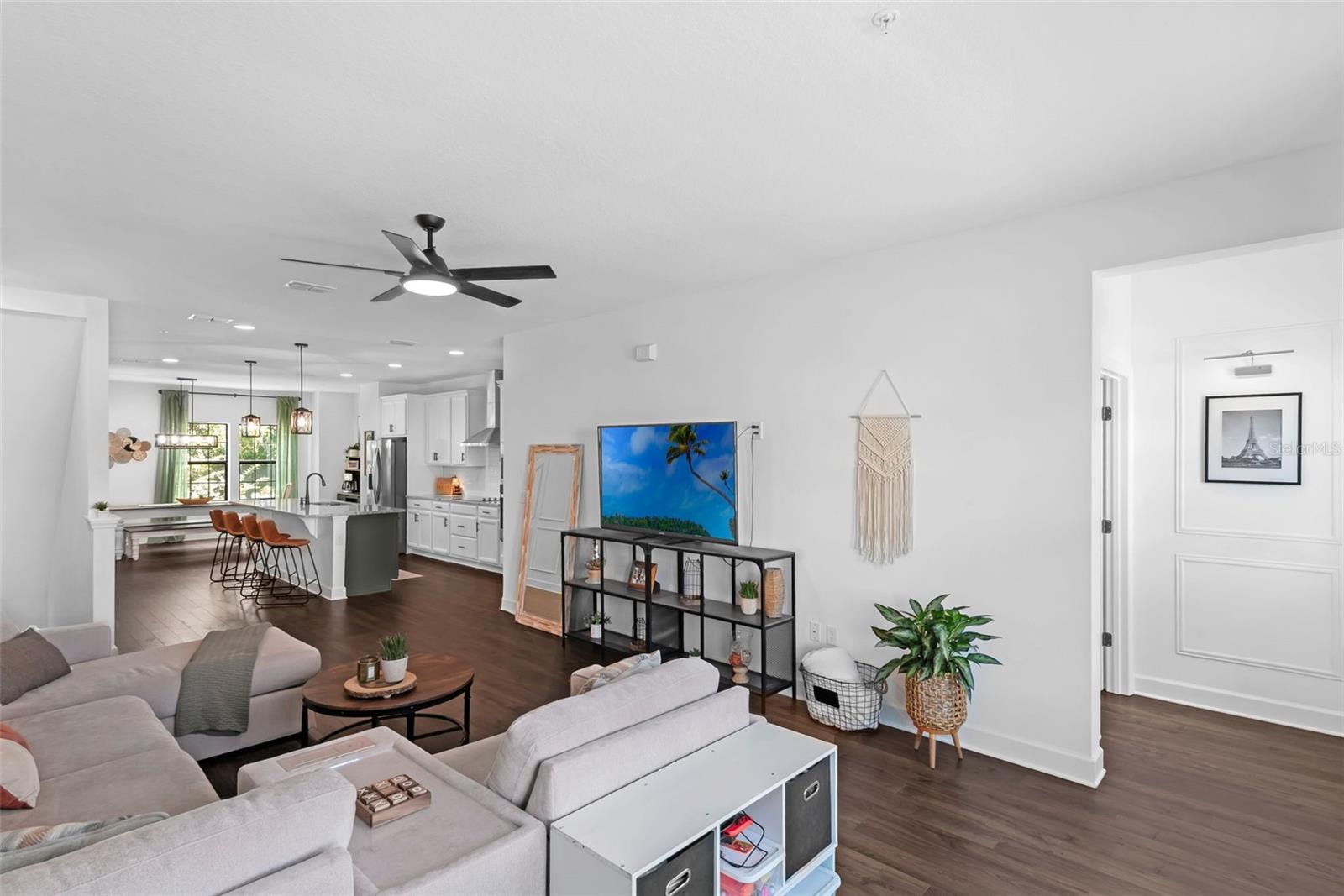 SEMINOLE CROSSING TWNHMS - Residential