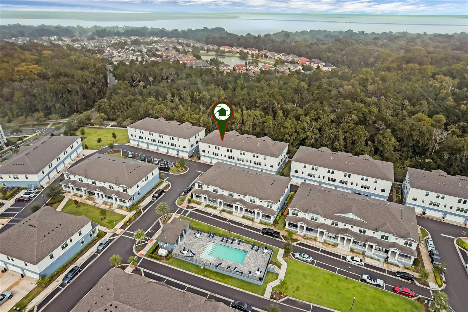 SEMINOLE CROSSING TWNHMS - Residential