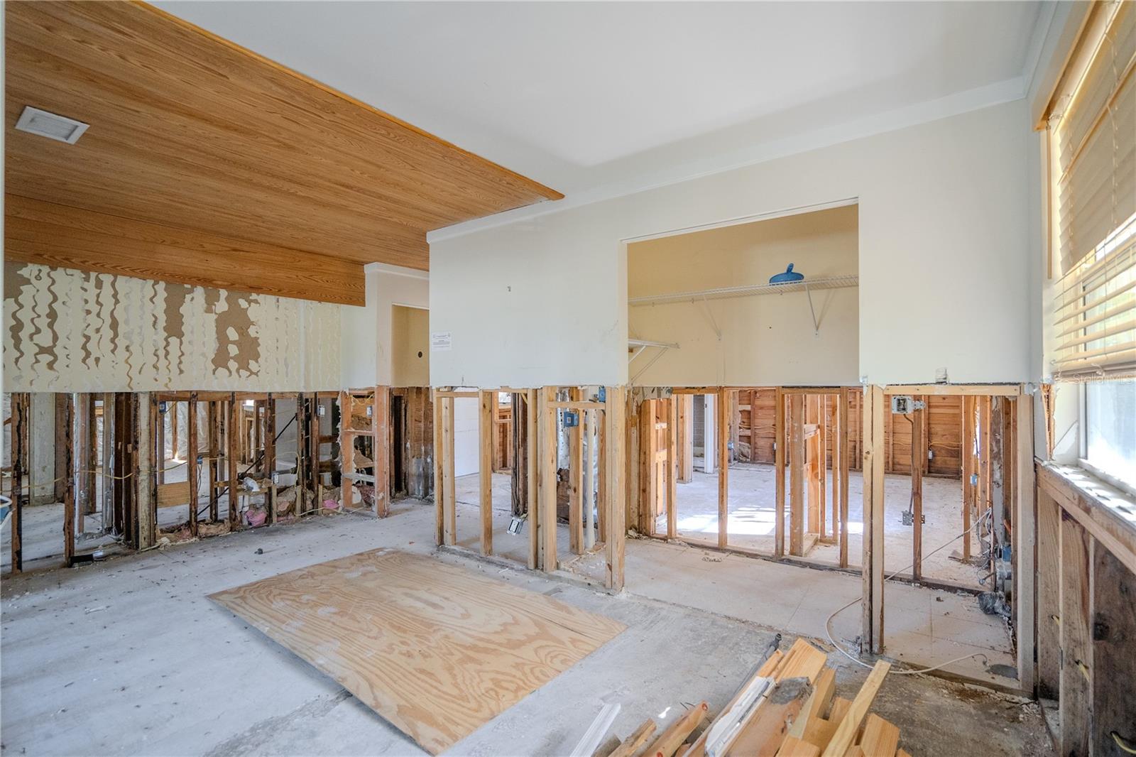 NORTH UNIT 1 - Residential