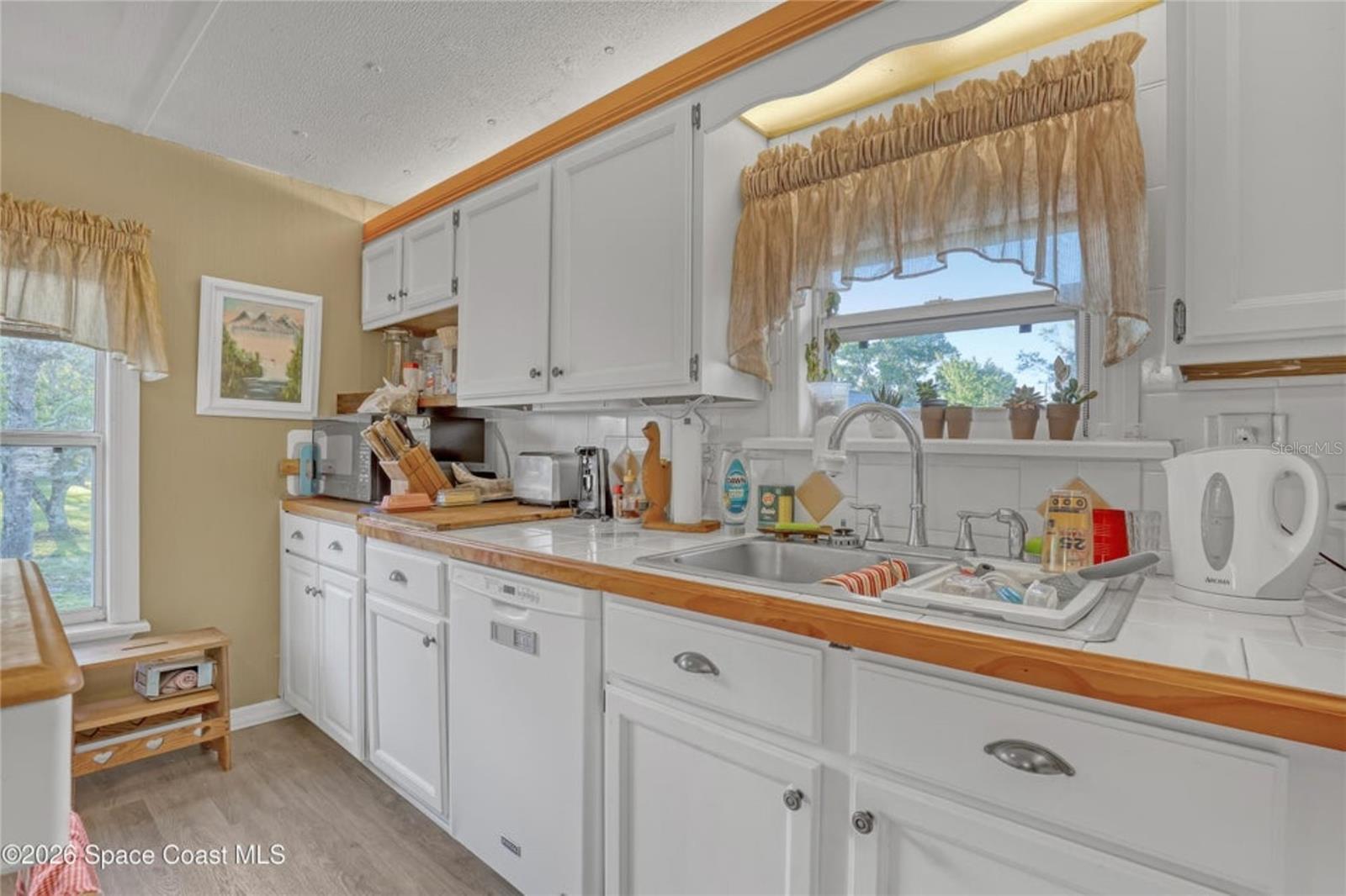 SHERWOOD RANCHETTES - Residential