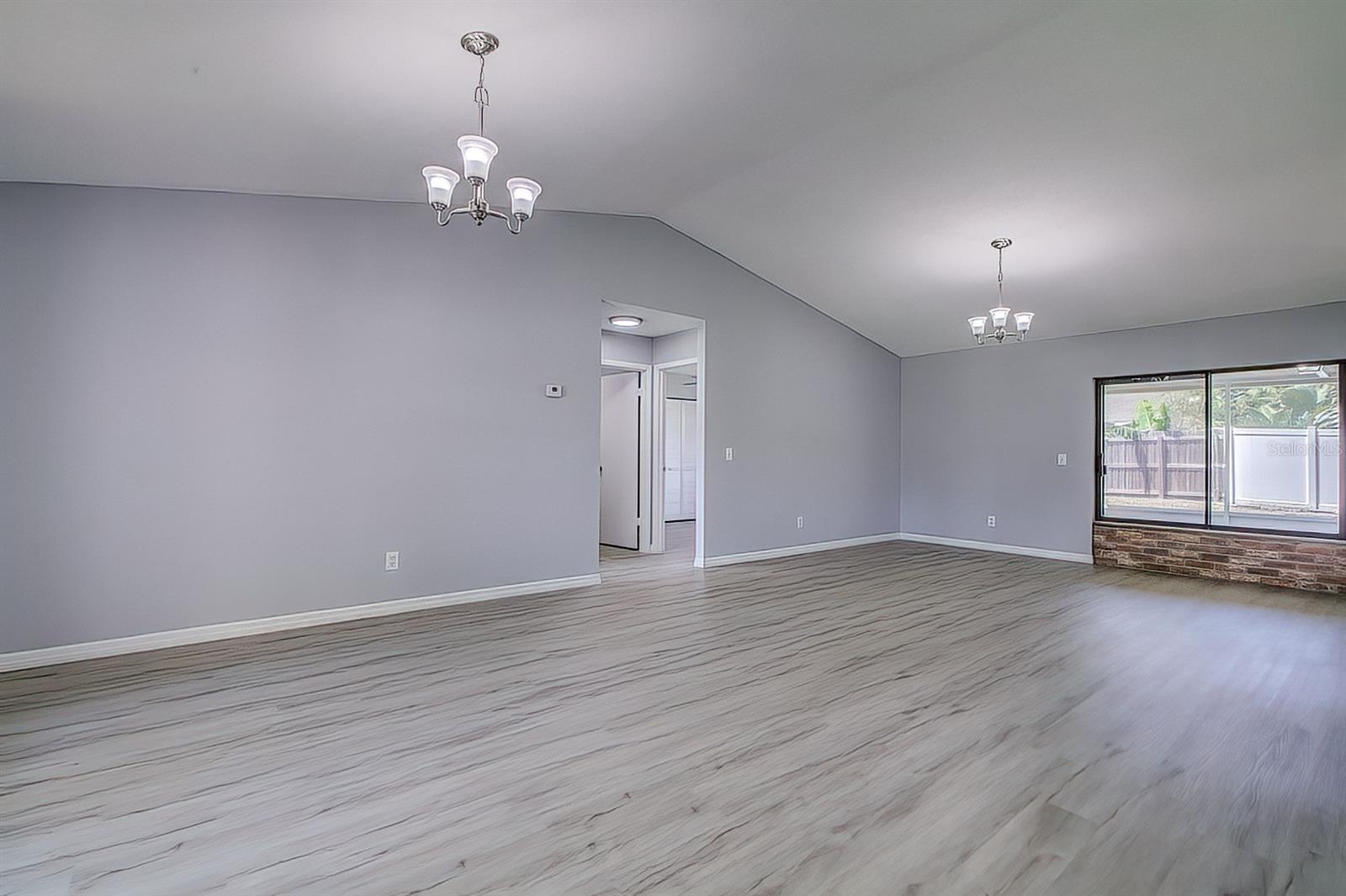 LIVINGSTON UNIT IV - Residential