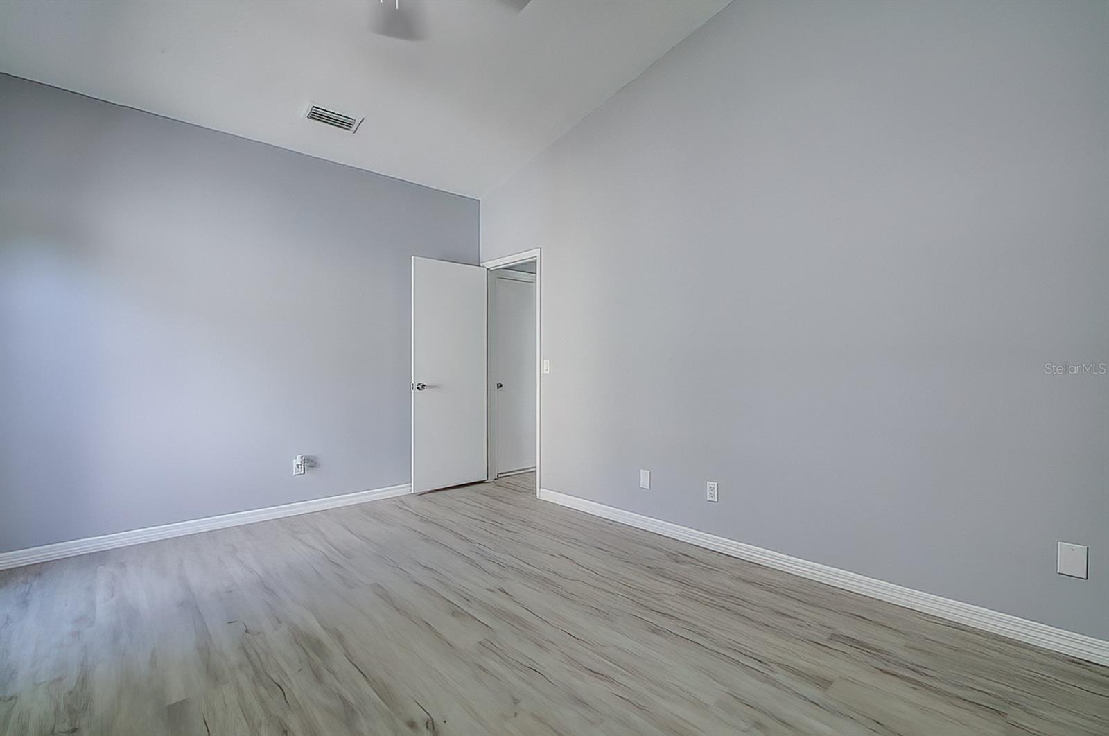 LIVINGSTON UNIT IV - Residential