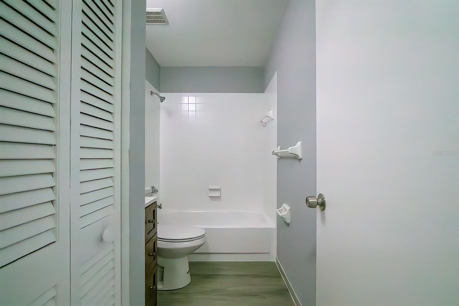 LIVINGSTON UNIT IV - Residential