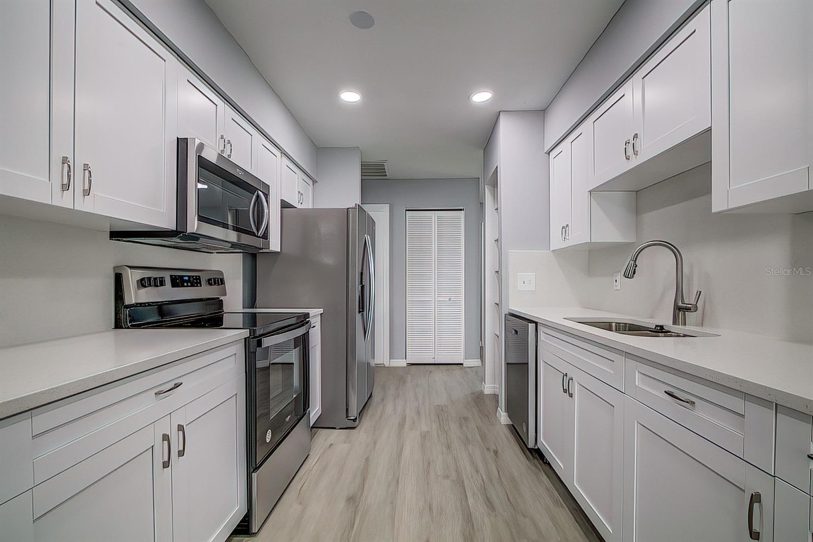 LIVINGSTON UNIT IV - Residential