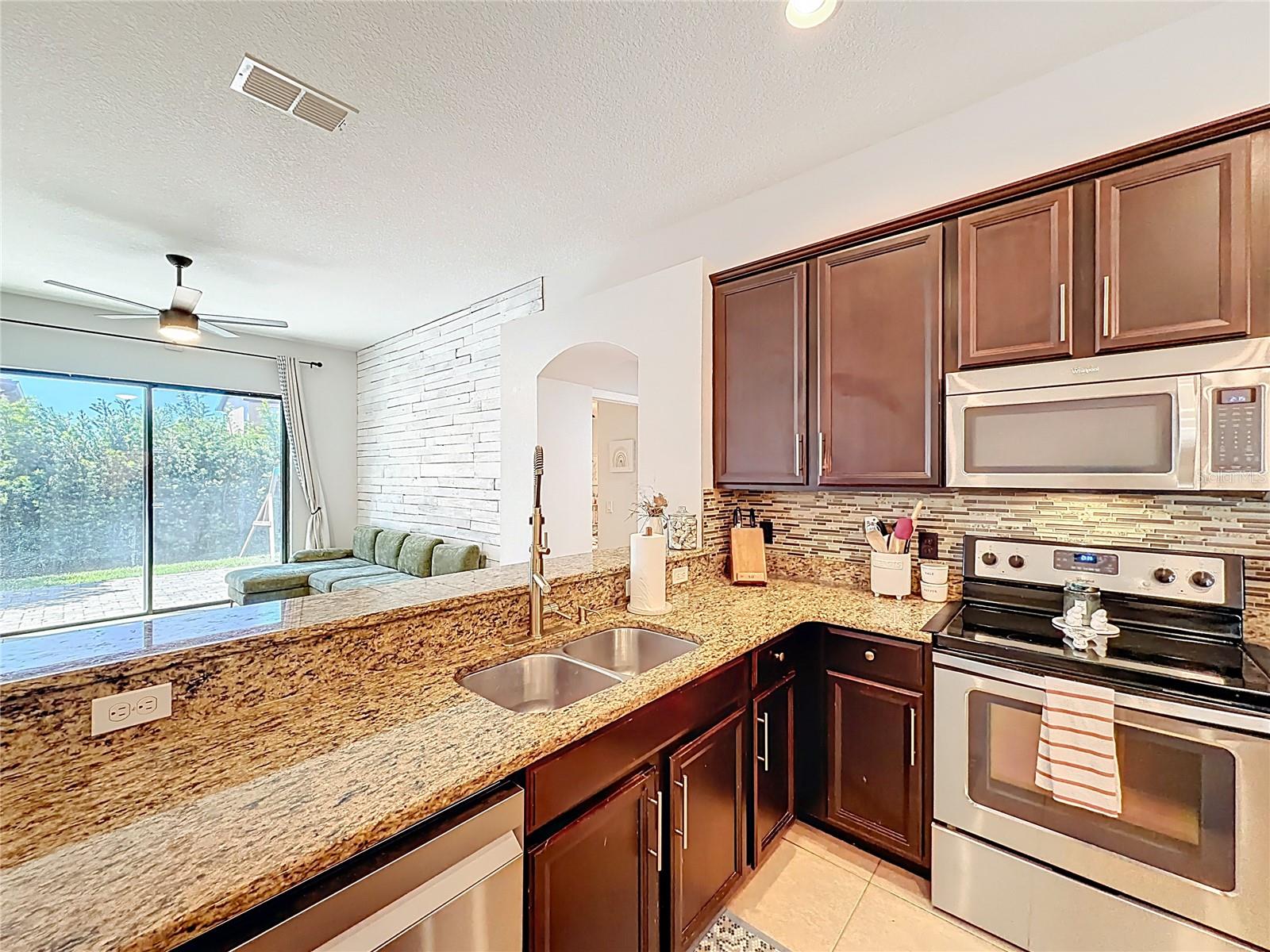 RESERVE/MINNEOLA PH 1 - Residential