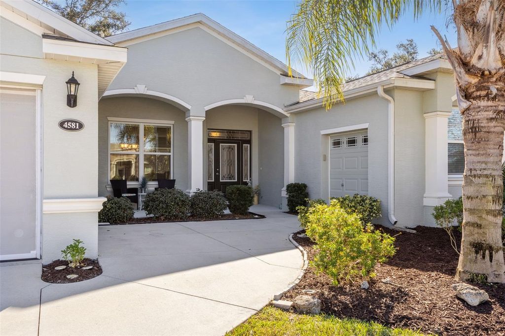 Photo of 4581 Shenandoah River Trail, Leesburg, FL 34748 (MLS # G5107391)